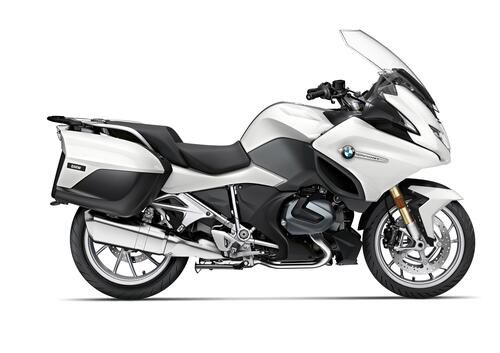 BMW R1250RT 2021: sempre più GT. Radar ed Euro 5 (2)