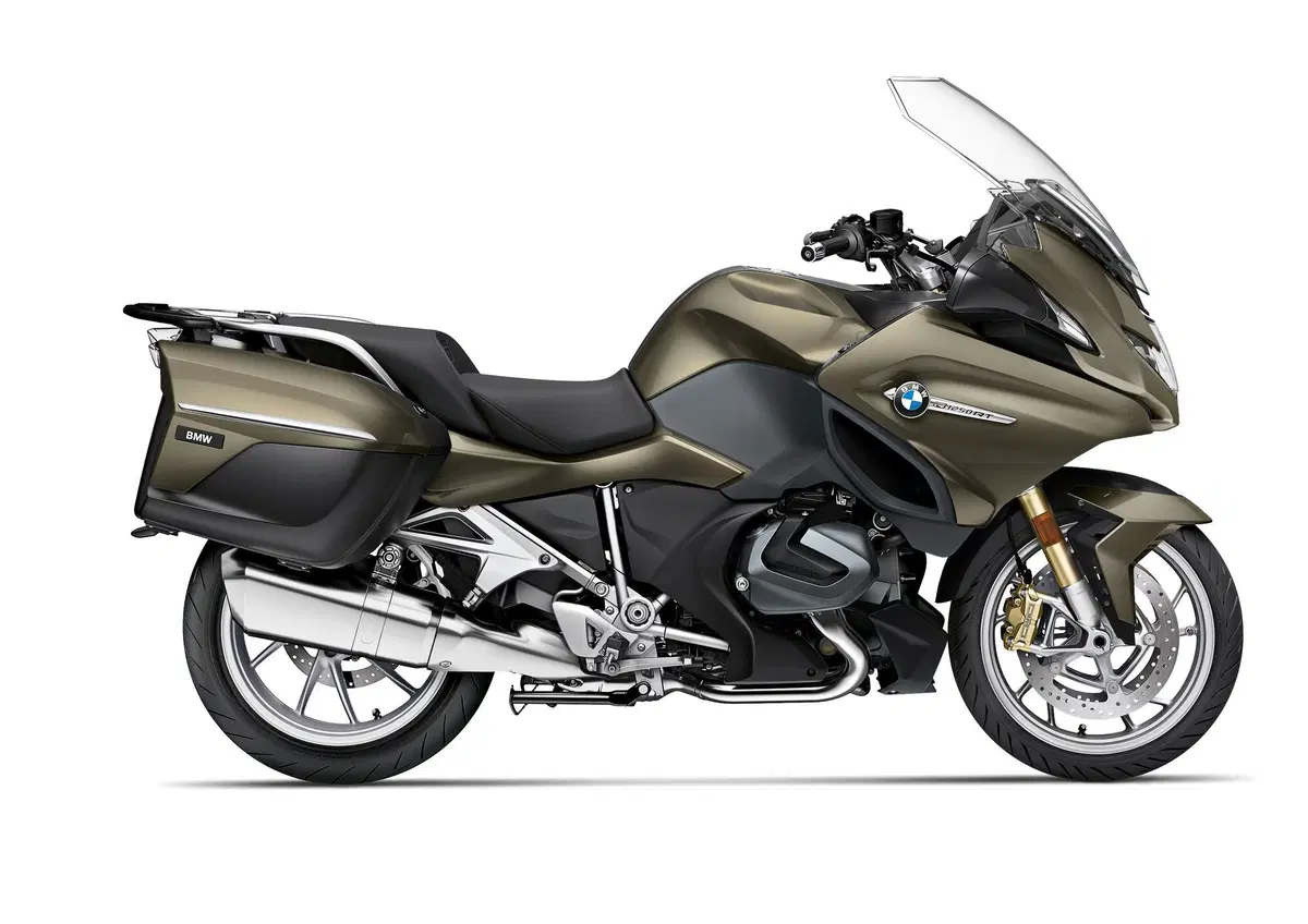 BMW R1250RT 2021: sempre più GT. Radar ed Euro 5 (6)