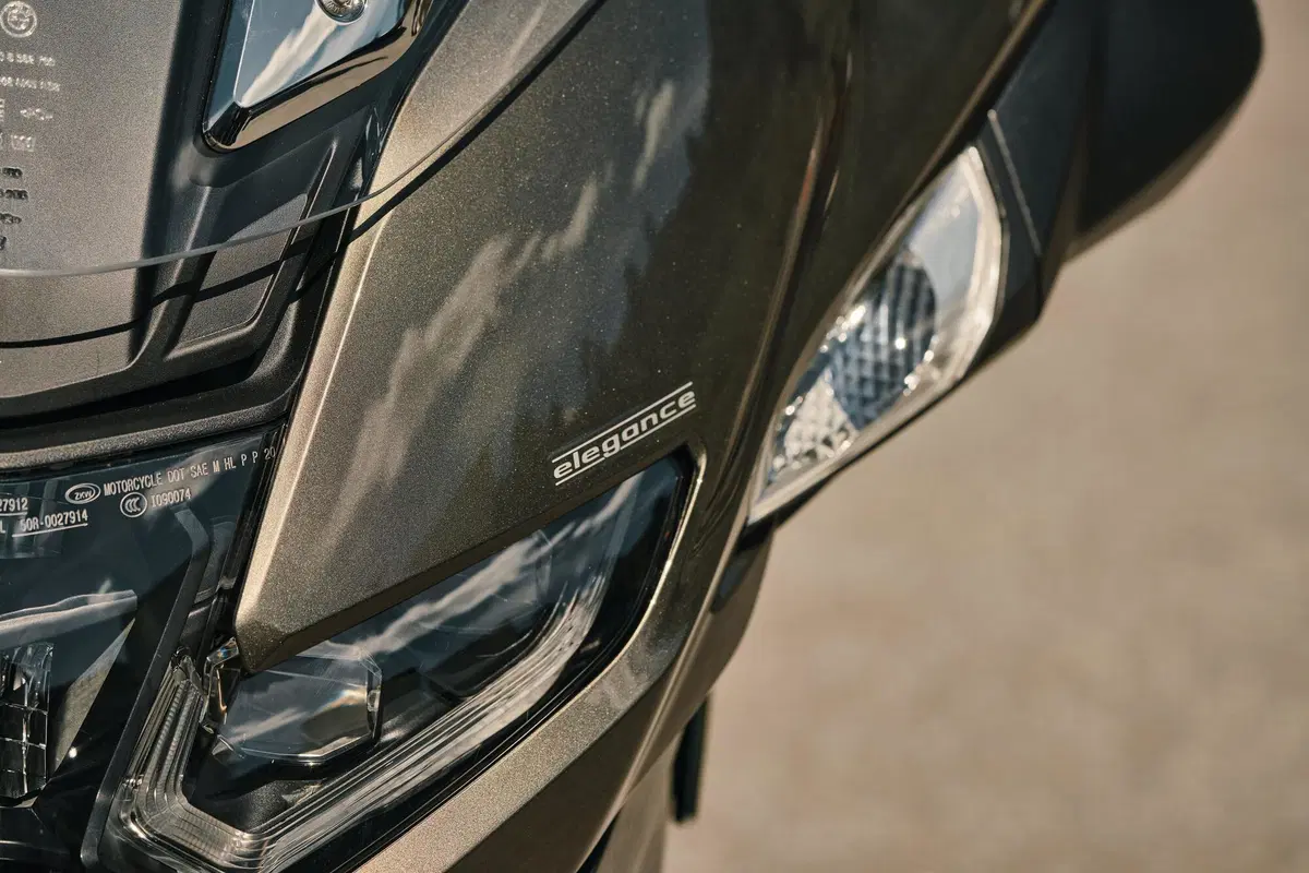 BMW R1250RT: sempre più GT, radar ed Euro 5 (2)