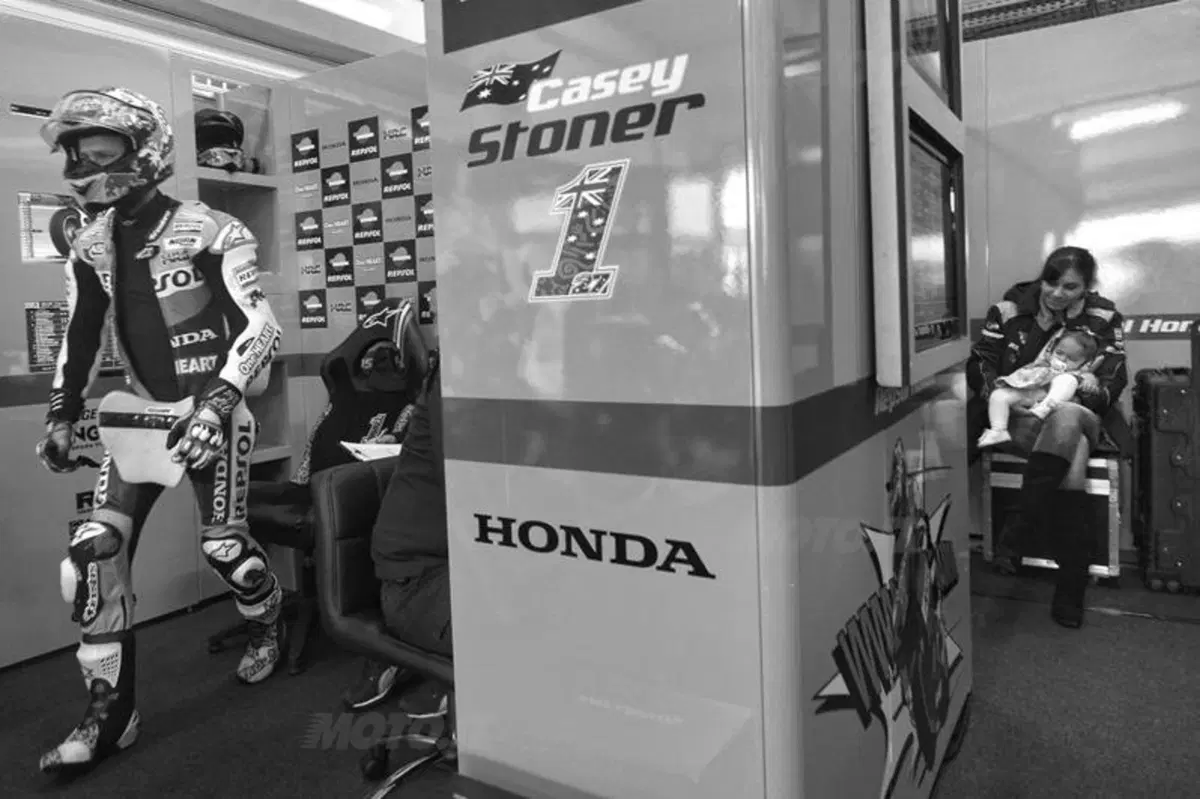 Le foto più spettacolari del GP di Valencia (38)