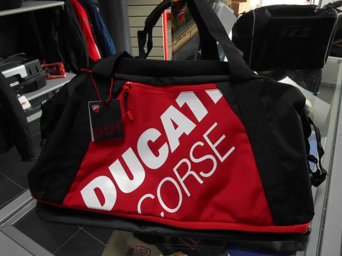 Borsone da palestra Ducati (2)