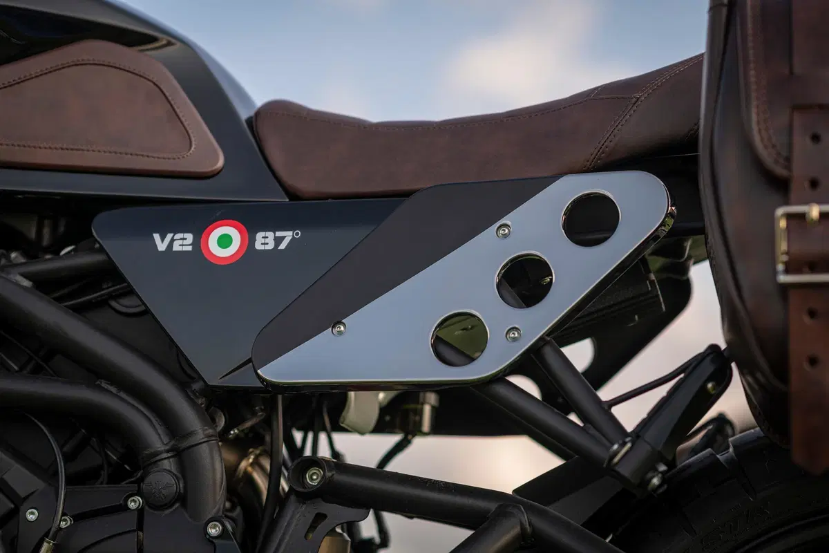 Moto Morini Super Scrambler 1200. Esperienza sensoriale! (5)