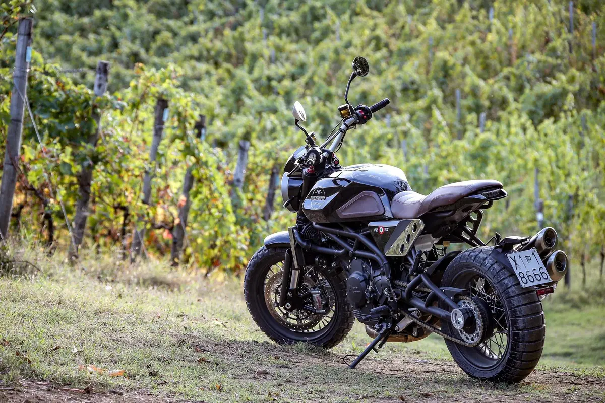 Moto Morini Super Scrambler 1200. Esperienza sensoriale! (5)