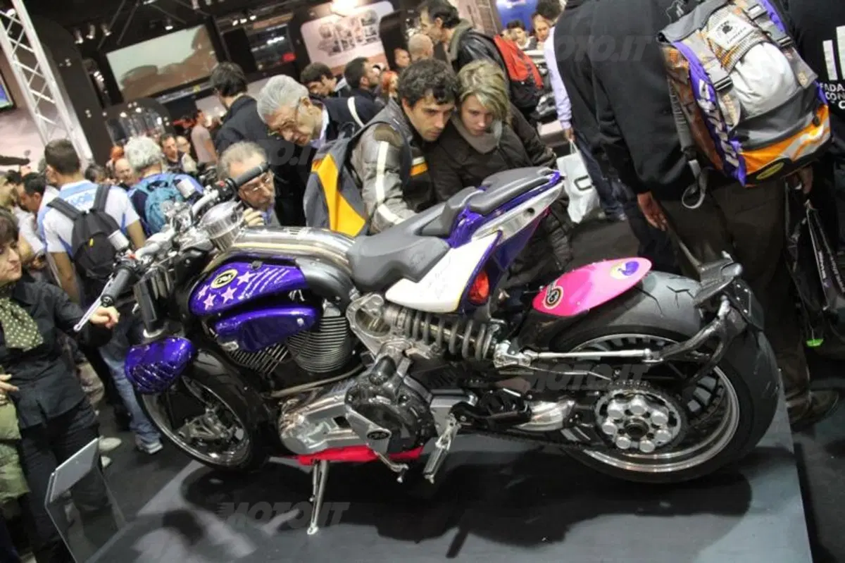 CR&S presenta DUU Biotta a EICMA