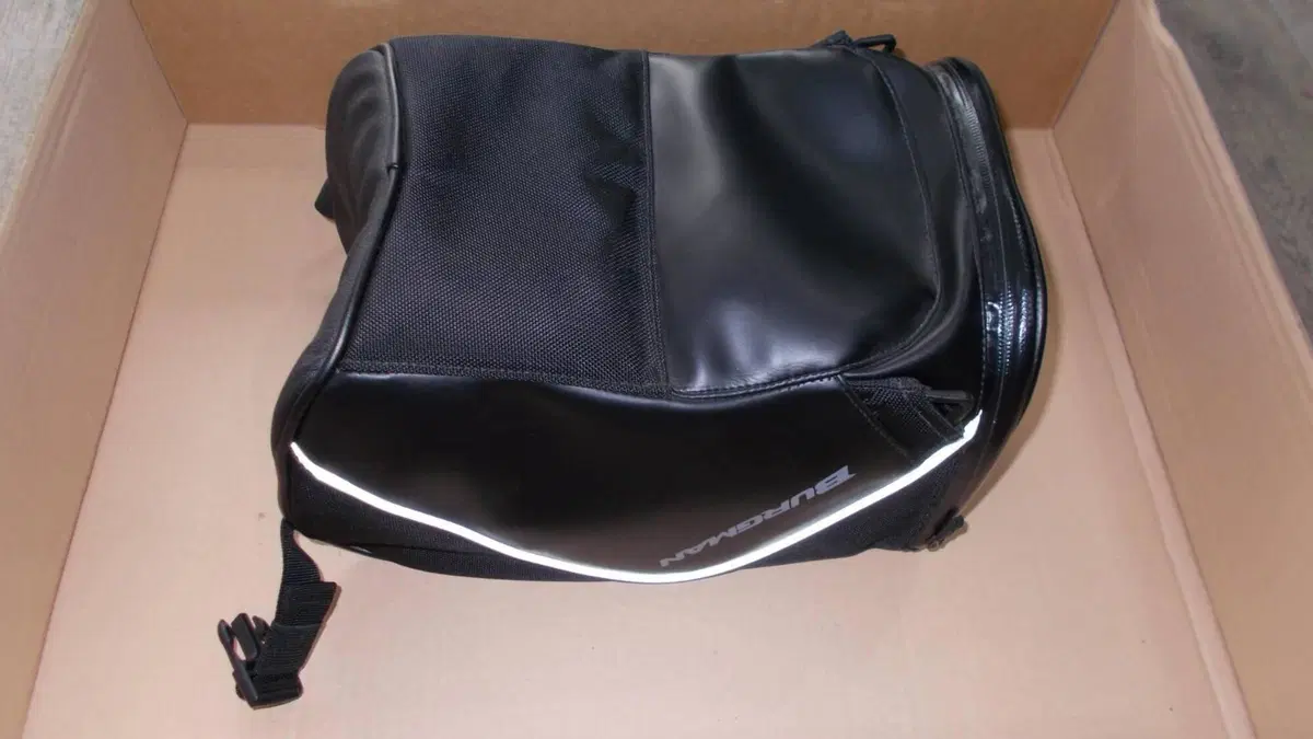Borsa tunnel Suzuki Burgman
