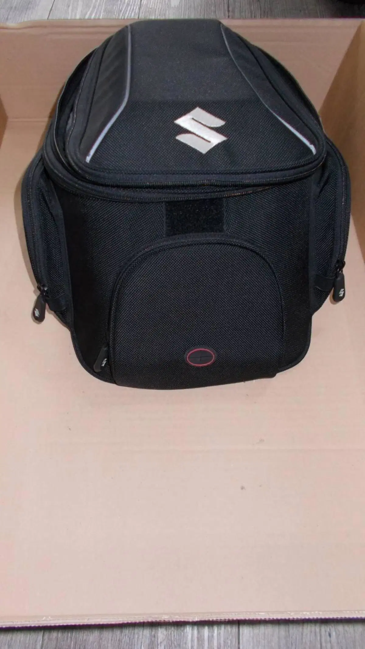 Borsa serbatoio Suzuki (2)