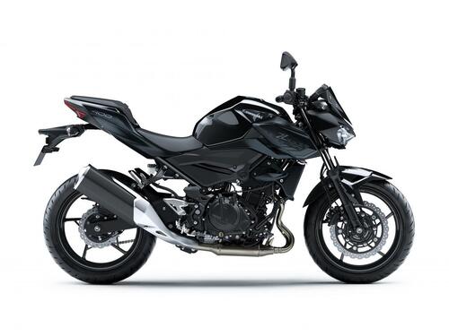 Kawasaki Z400 versione 2021 (4)