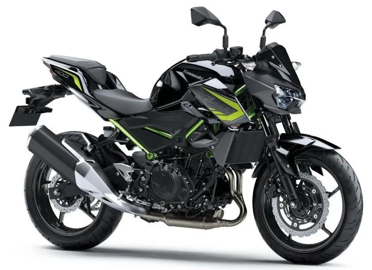Kawasaki Z400 versione 2021