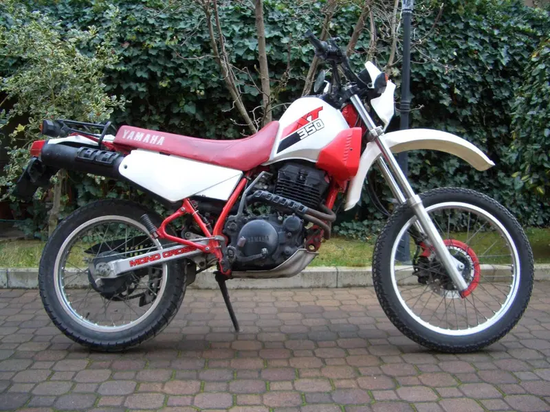 Yamaha XT350