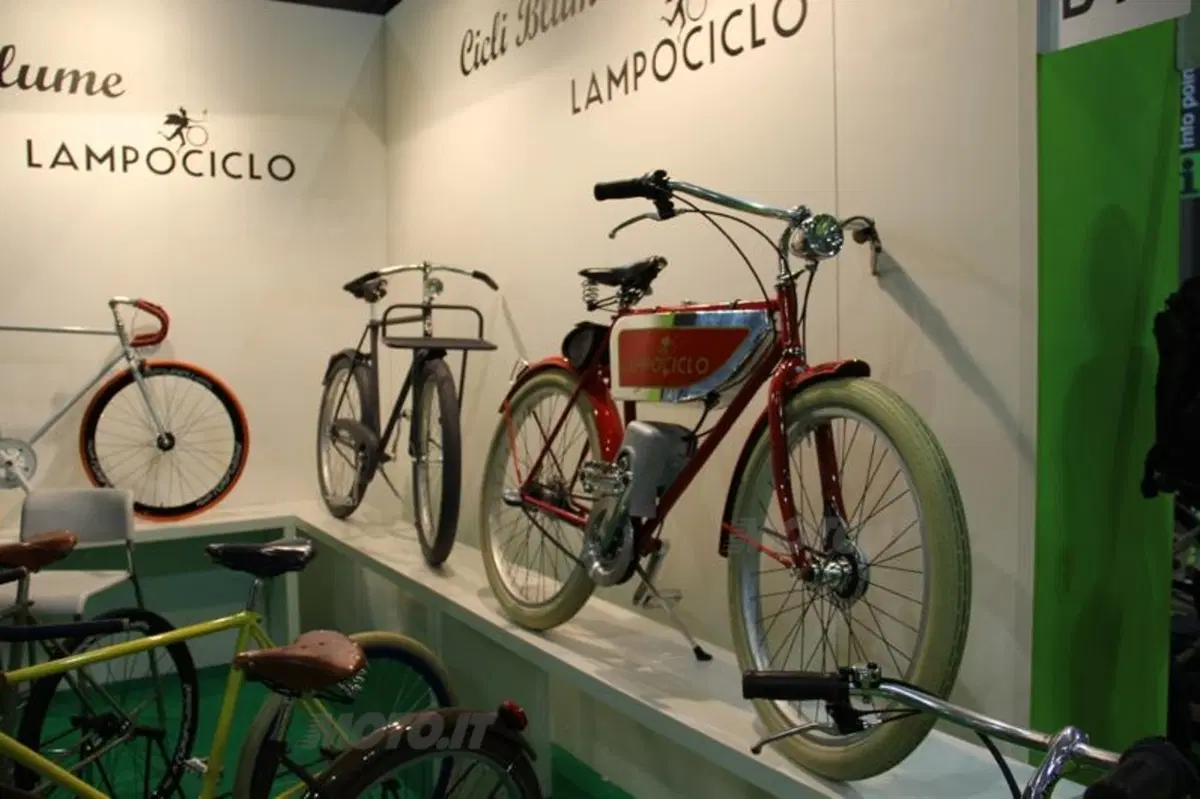 The Green Planet: la mobilità sostenibile ad EICMA 2012 (10)