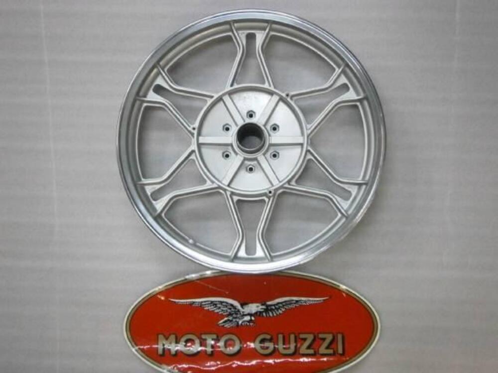 Cerchio ruota post. MOTO GUZZI 850 LE MANS/1000SP