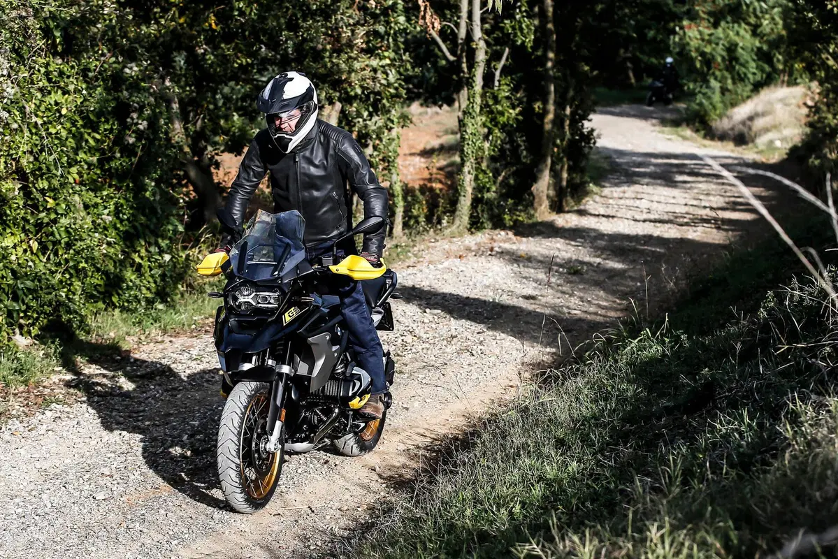 40 anni di BMW GS: vi raccontiamo il giro con i 10 lettori protagonisti! (12)