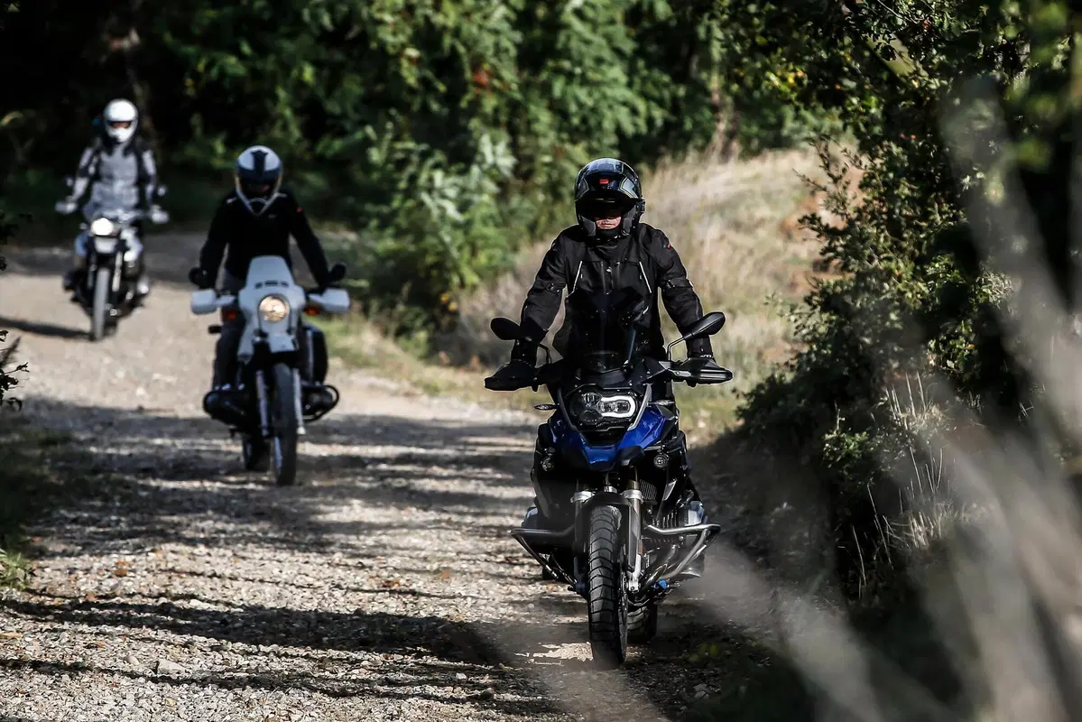 40 anni di BMW GS: vi raccontiamo il giro con i 10 lettori protagonisti! (17)