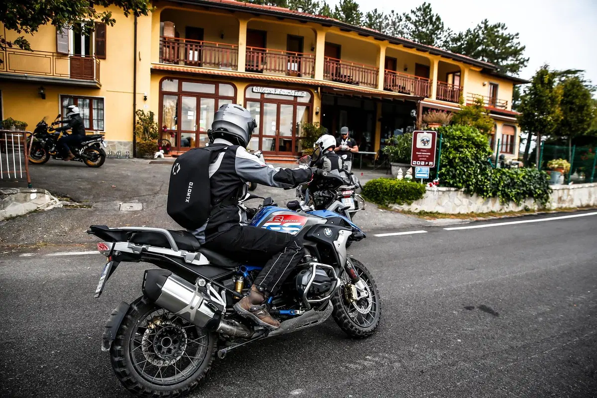 40 anni di BMW GS: vi raccontiamo il giro con i 10 lettori protagonisti! (43)