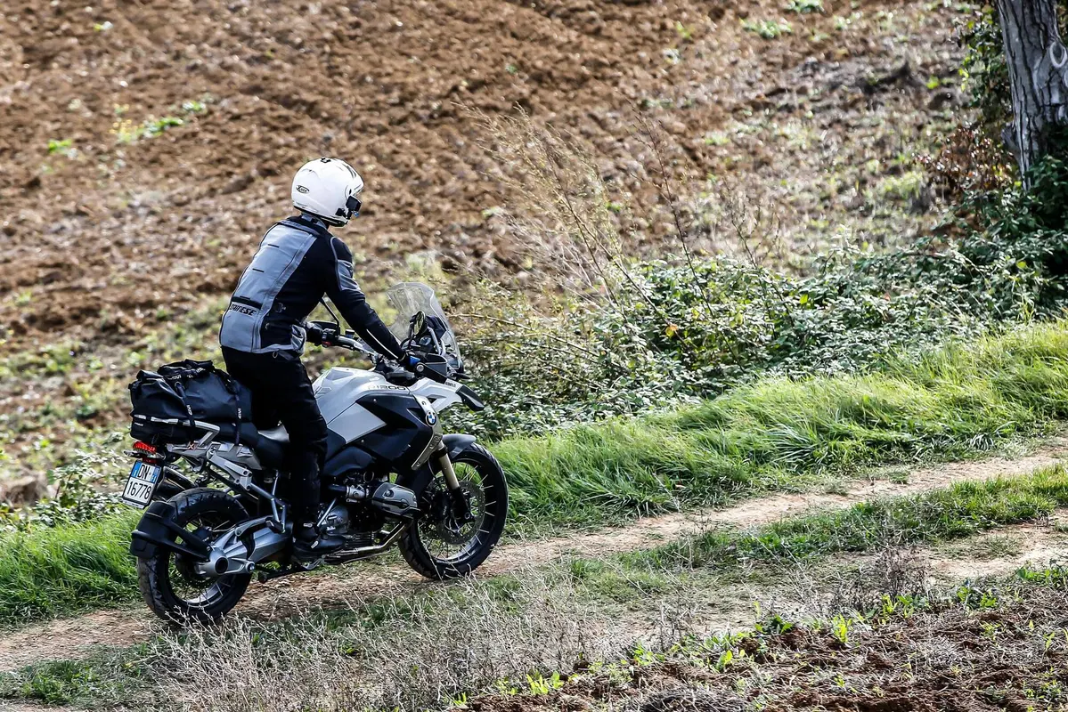 40 anni di BMW GS: vi raccontiamo il giro con i 10 lettori protagonisti! (56)