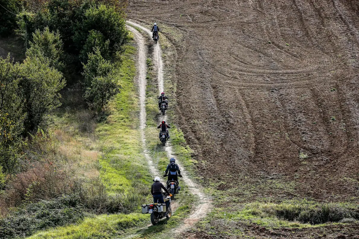 40 anni di BMW GS: vi raccontiamo il giro con i 10 lettori protagonisti! (60)