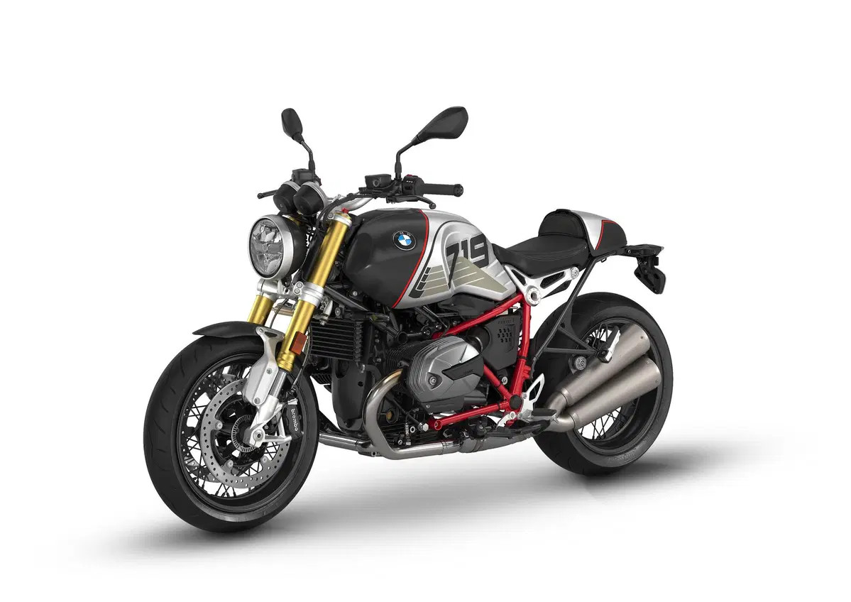 BMW: in arrivo cinque novità 2021 (8)