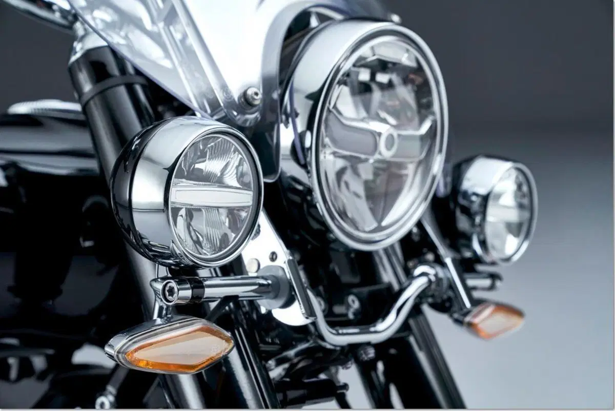 BMW R18 Classic. La Touring molto, ma molto heritage (2)