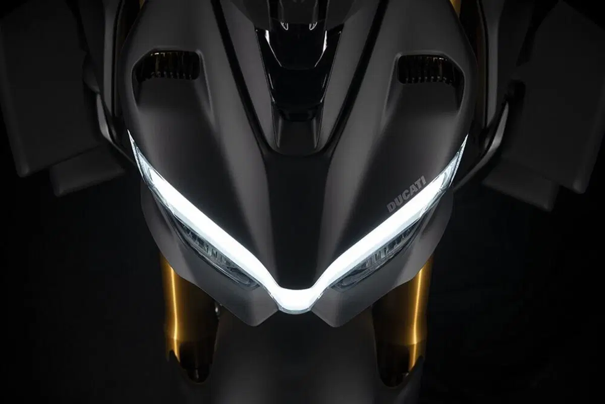 Ducati Streetfighter V4 m.y. 2021. Euro 5 e versione Dark Stealth (3)