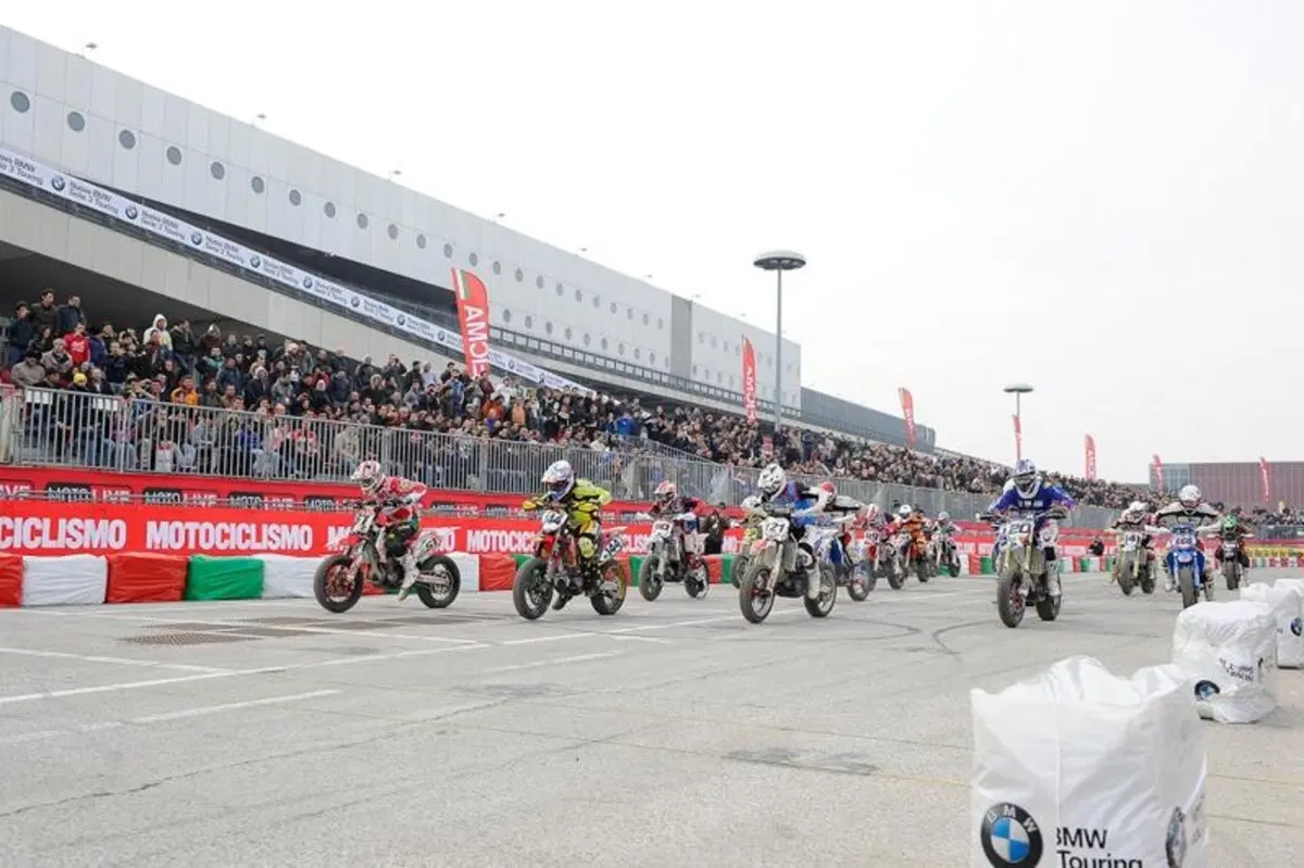 EICMA MotoLive 2012: record di pubblico e di campioni (6)