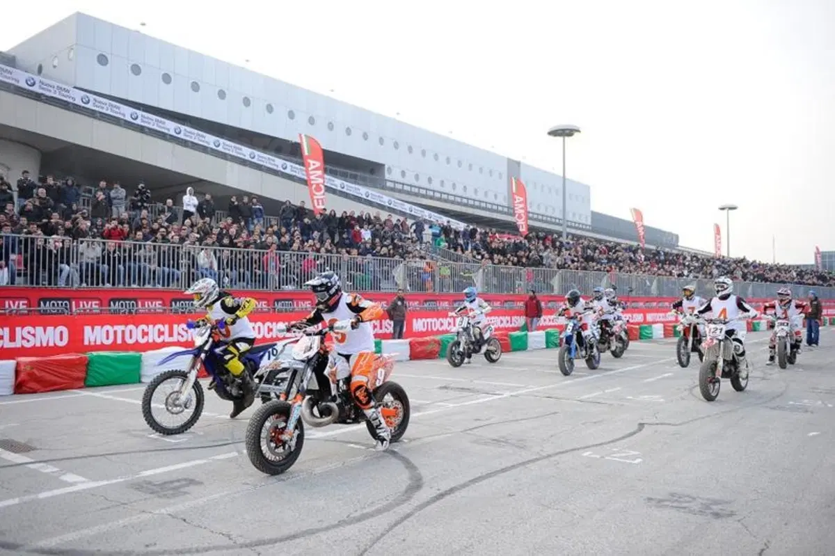 EICMA MotoLive 2012: record di pubblico e di campioni (8)