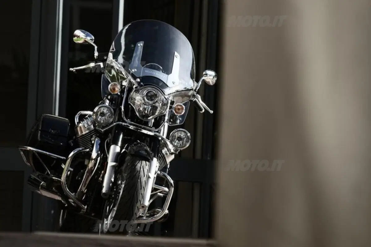Moto Guzzi California 1400 Touring (28)