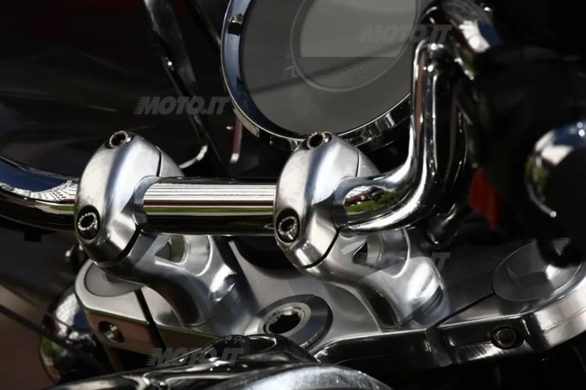 Moto Guzzi California 1400 Touring (53)