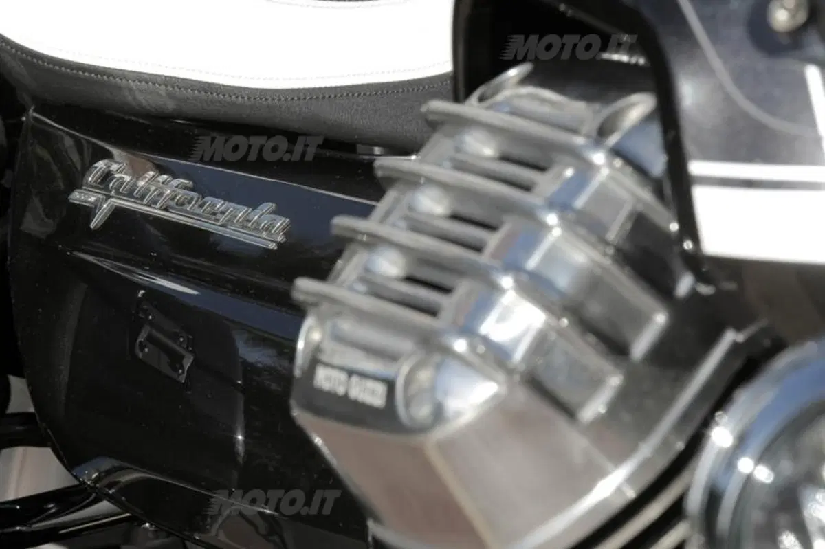 Moto Guzzi California 1400 Touring (59)