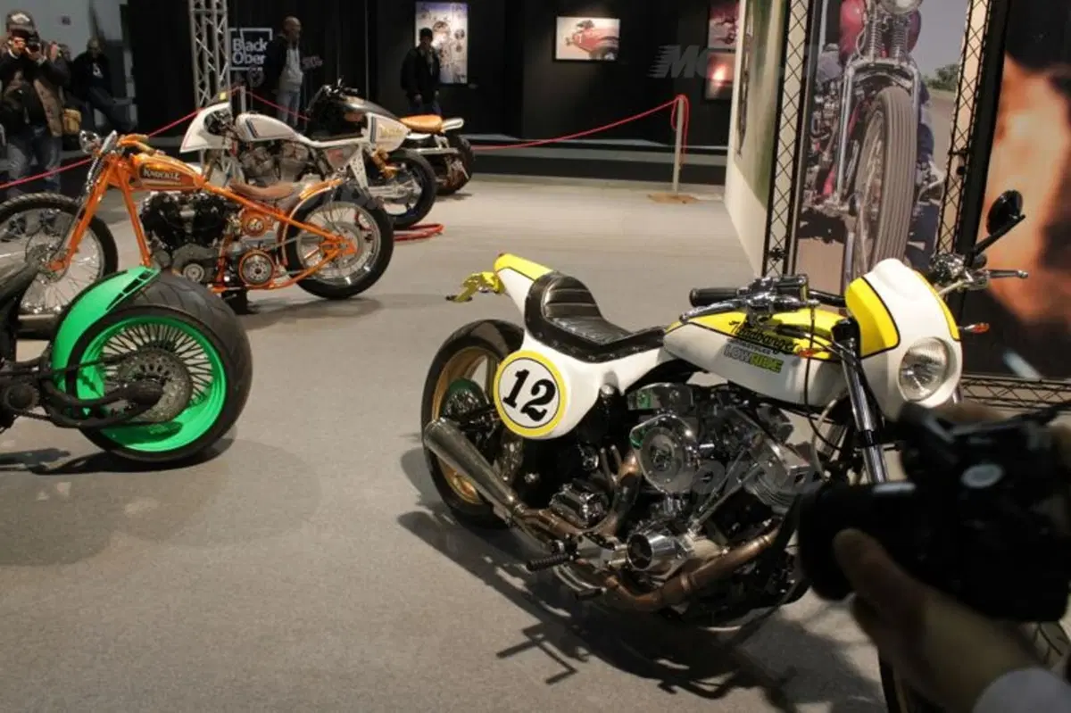 EICMA 2012: nell’area custom anche special Ducati ed MV (5)