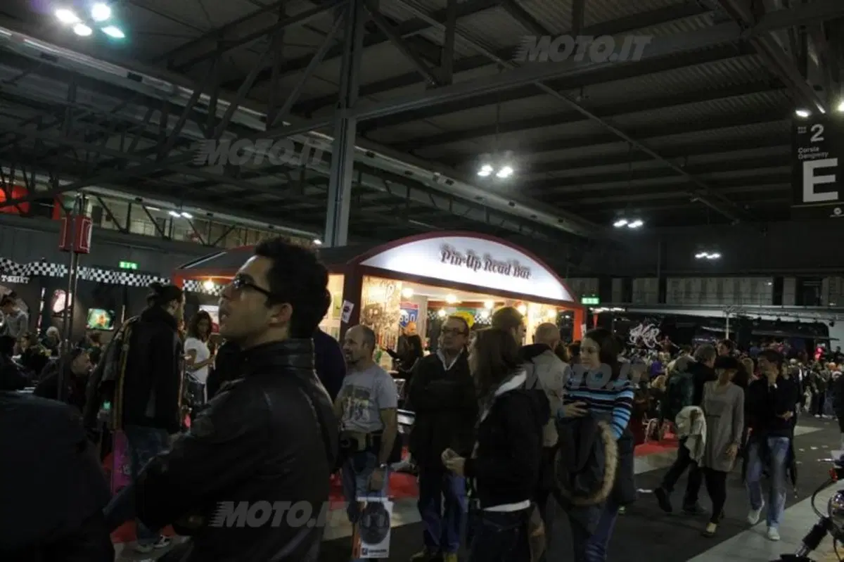 EICMA 2012: nell’area custom anche special Ducati ed MV (16)