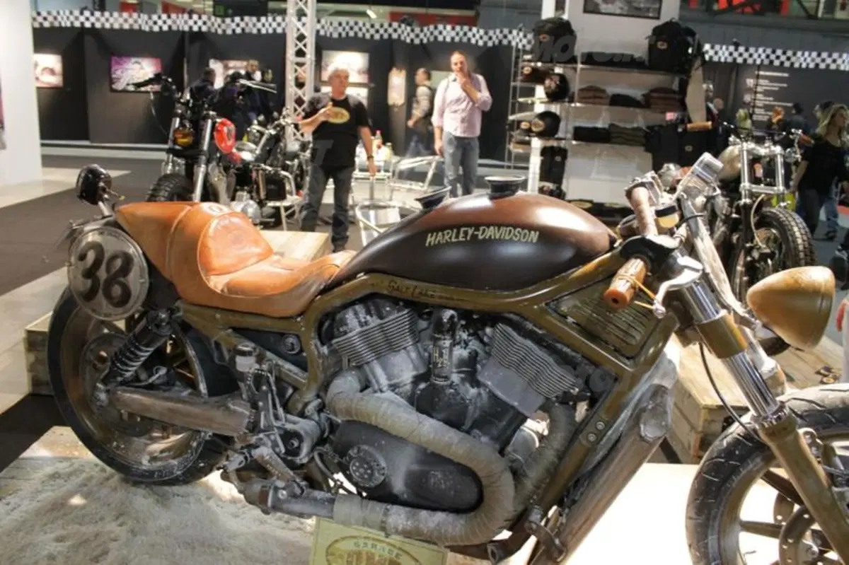EICMA 2012: nell’area custom anche special Ducati ed MV (21)