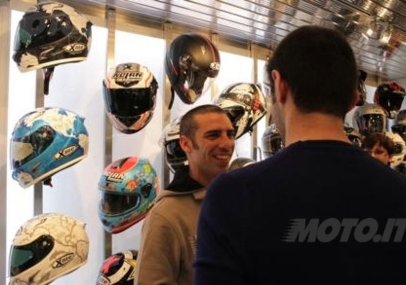 Marco Melandri a EICMA: &quot;Sykes &egrave; il favorito SBK 2013&quot;