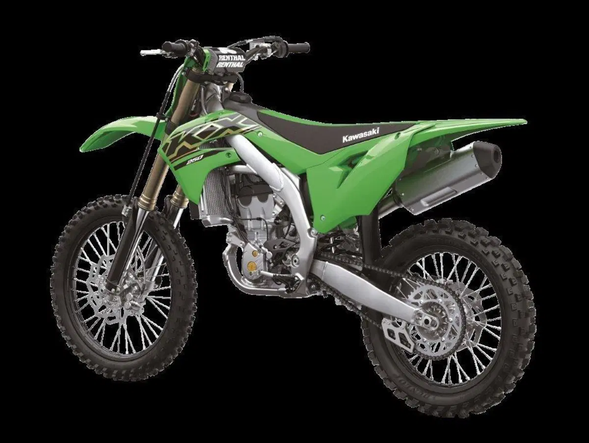 Kawasaki KX 250 e 450 2021: TEST, balzo in avanti della 250, tutta nuova (4)