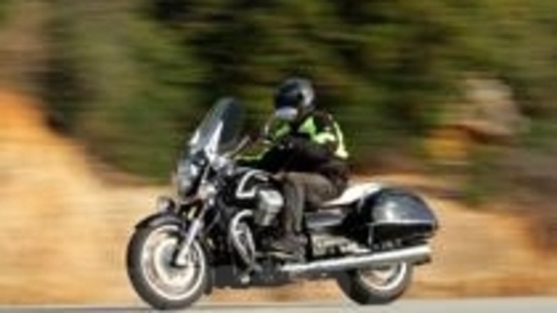 Moto Guzzi California in prova dai concessionari