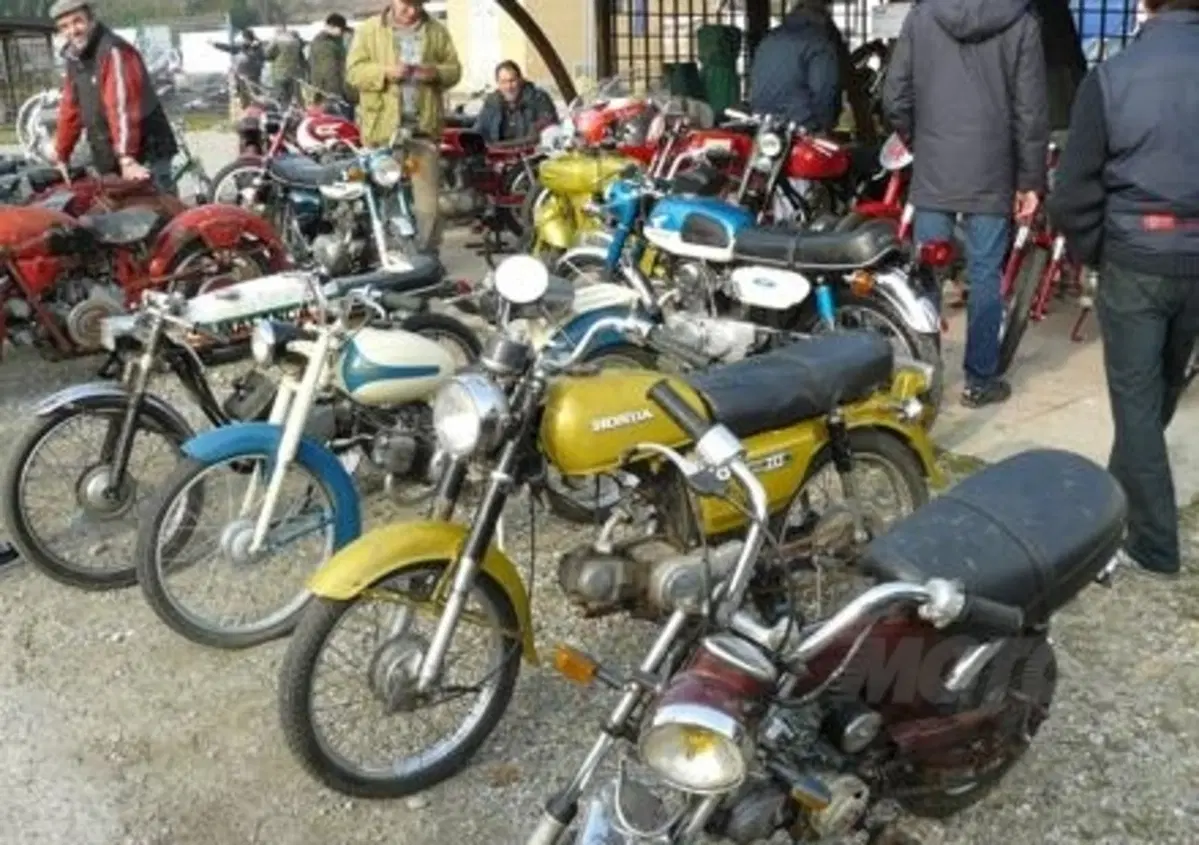 Massimo Clarke: "Le moto storiche a Novegro"