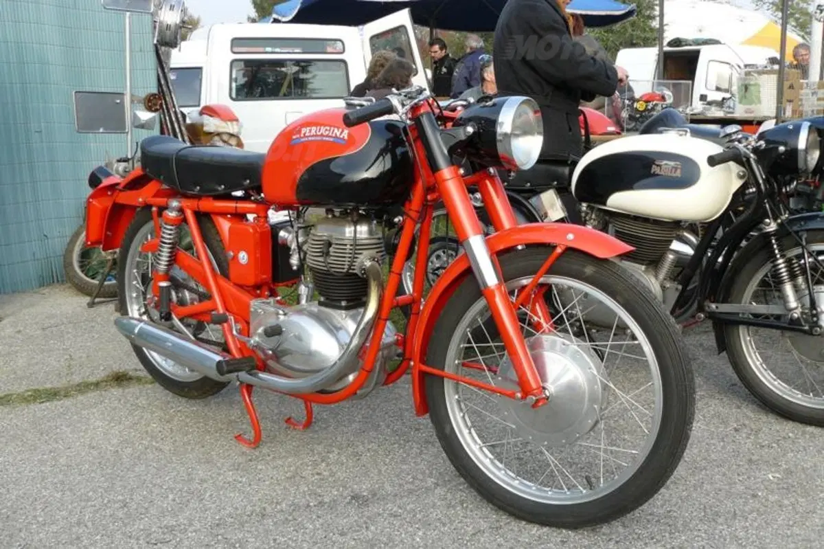 Massimo Clarke: "Le moto storiche a Novegro" (5)