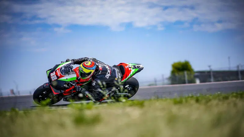 MotoGP 2020: Lorenzo Savadori sull'Aprilia RS-GP