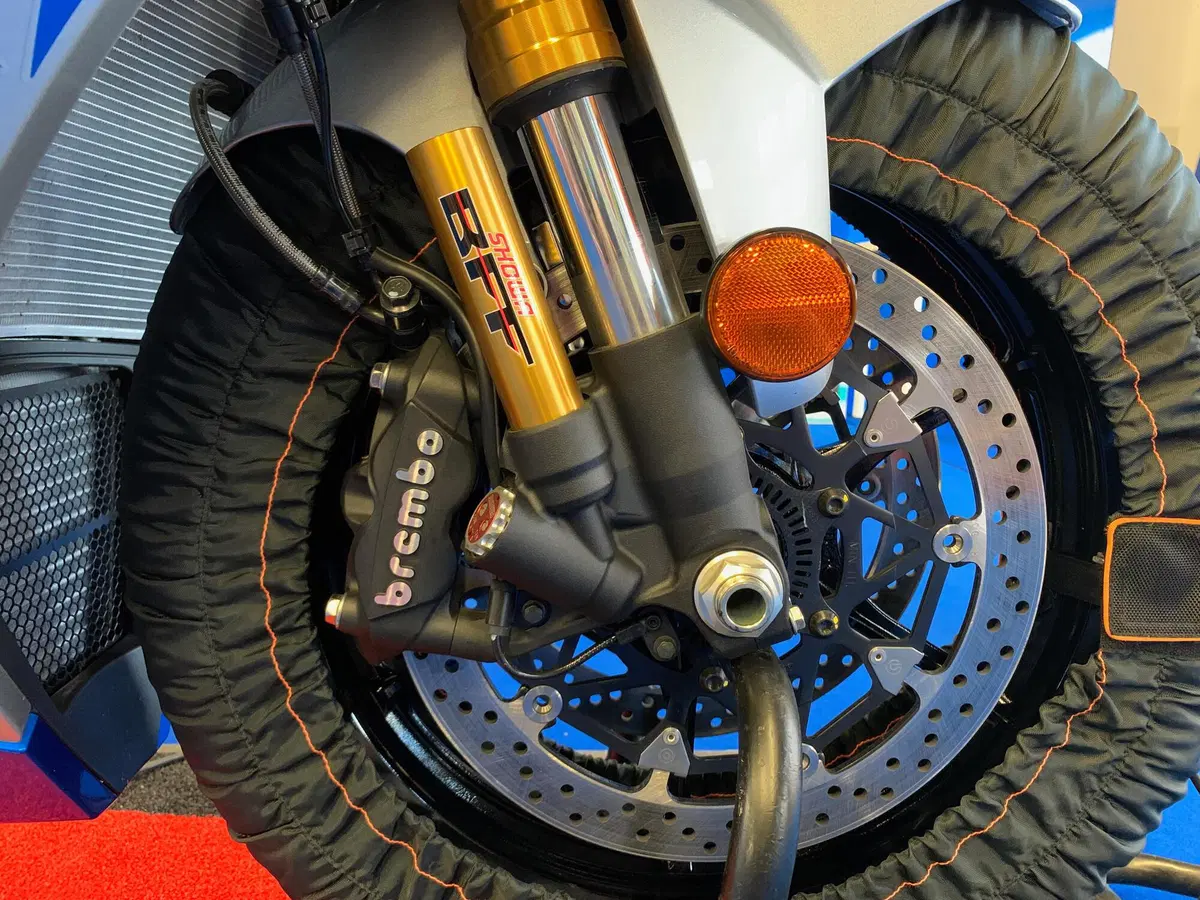 Suzuki GSX-R 1000R Anniversary. Tanti auguri, Gixxer! (2)