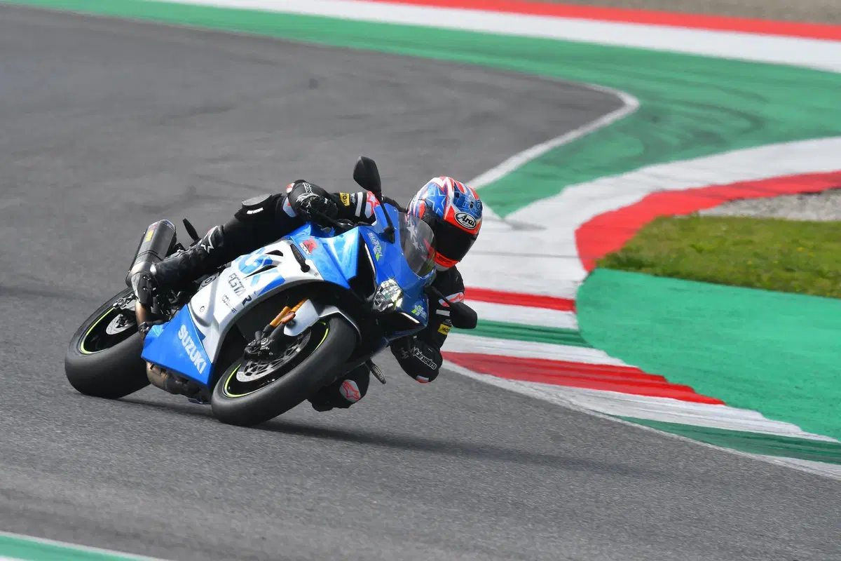 Suzuki GSX-R 1000R Anniversary. Tanti auguri, Gixxer! (2)