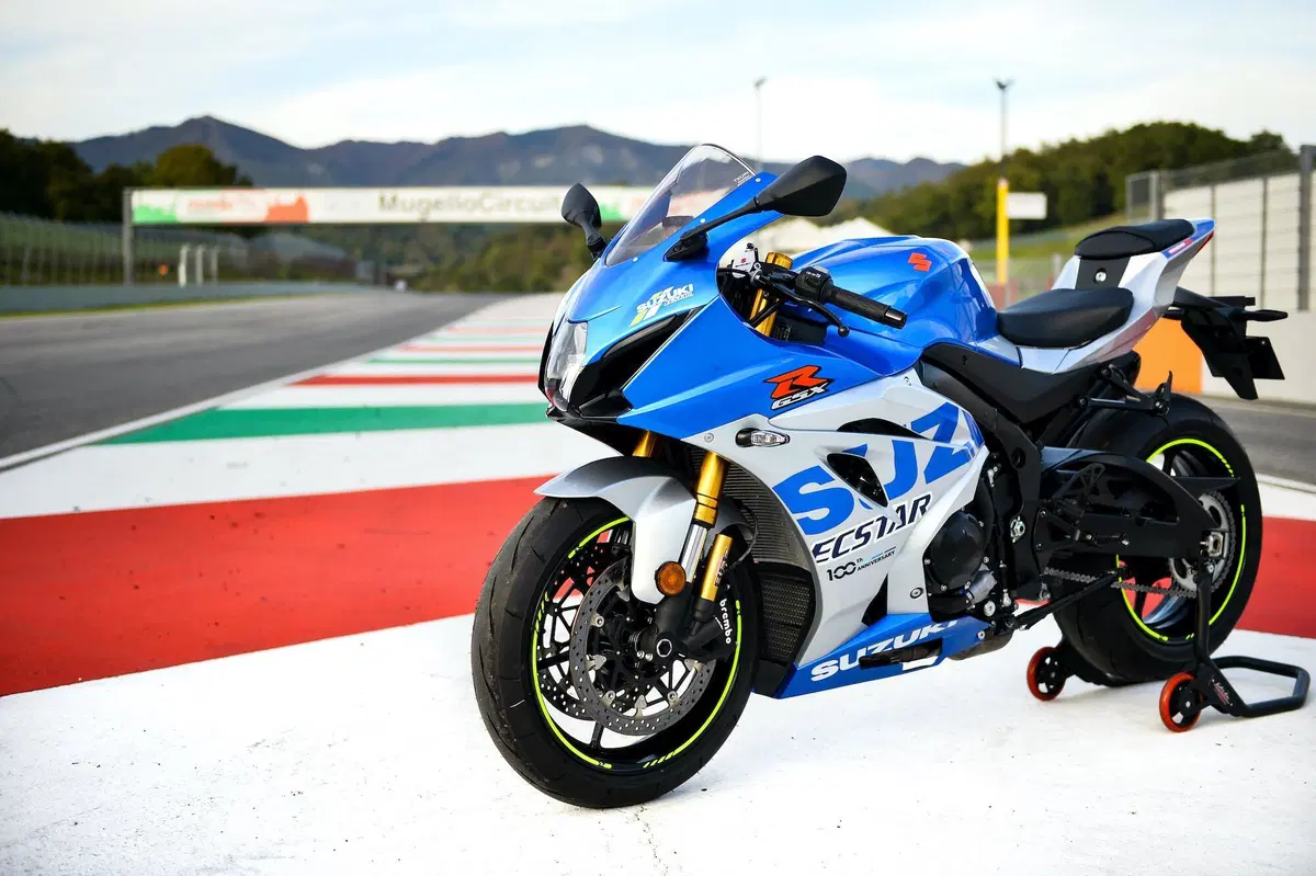Suzuki GSX-R 1000R Anniversary. Tanti auguri, Gixxer! (9)