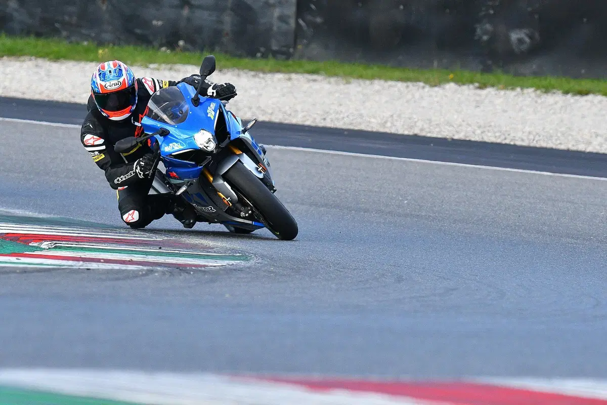 Suzuki GSX-R 1000R Anniversary. Tanti auguri, Gixxer! (3)