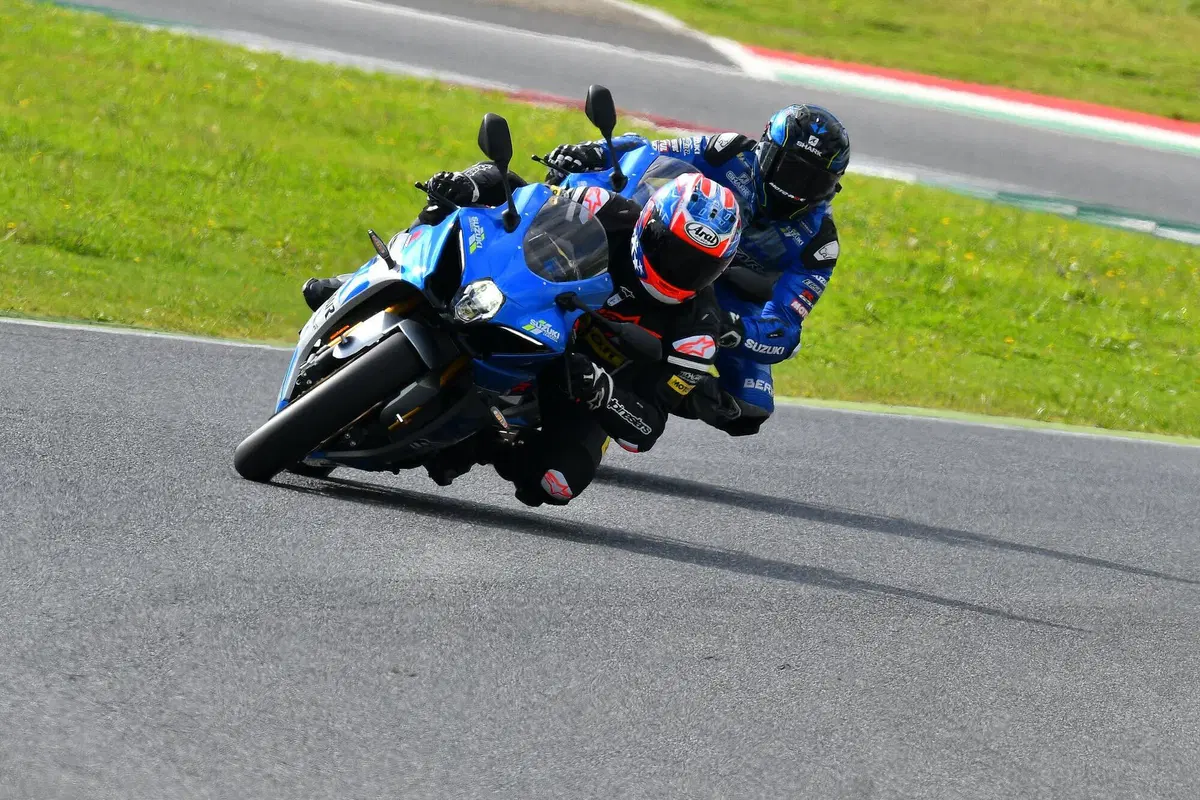 Suzuki GSX-R 1000R Anniversary. Tanti auguri, Gixxer! (4)