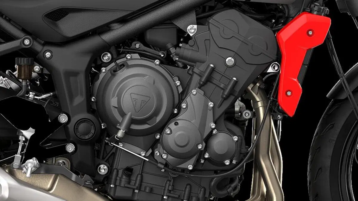 Triumph Trident 660: tutte le informazioni, prezzi e foto (24)