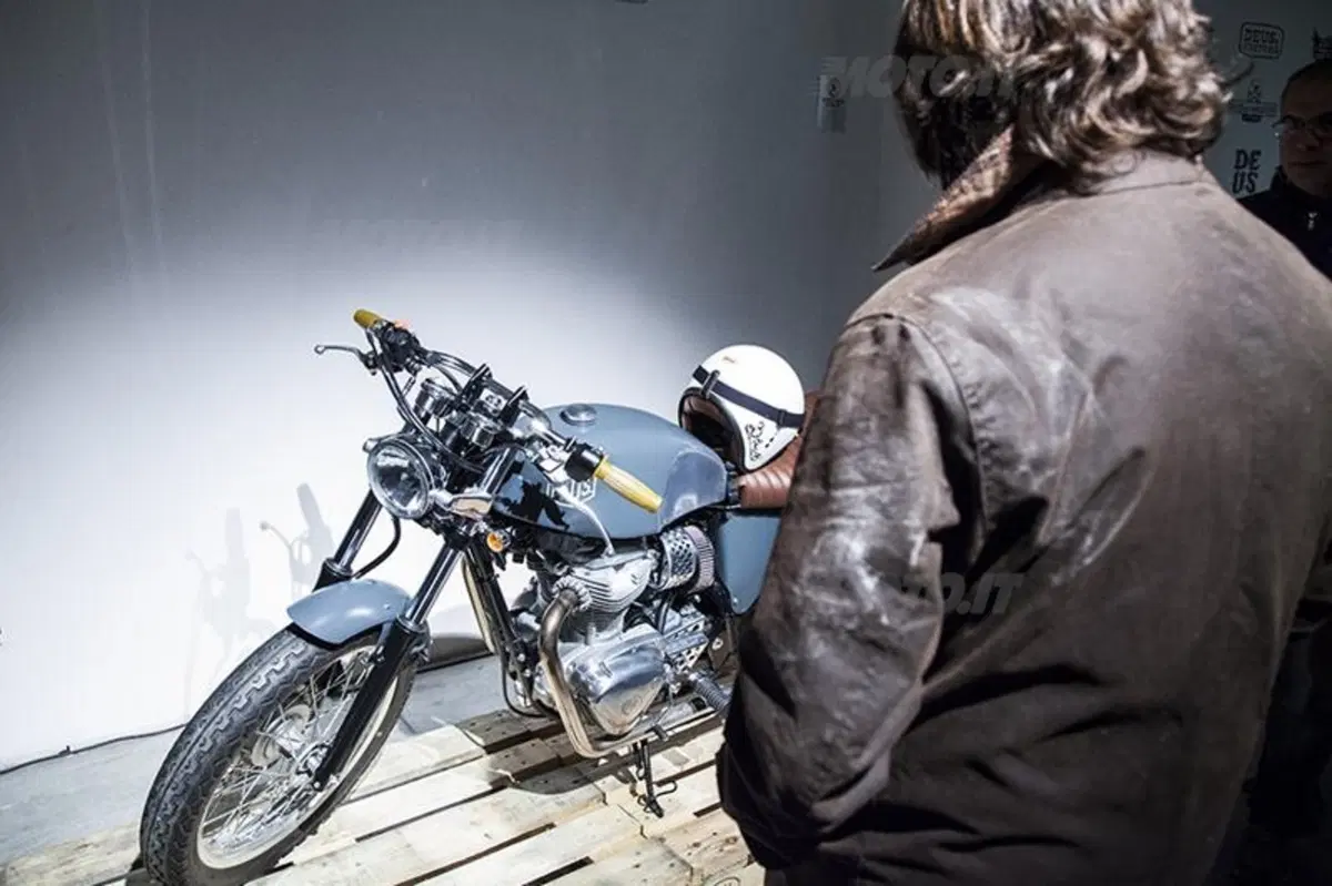 Esordio fuorisalone per Deus Ex Machina Italy (11)
