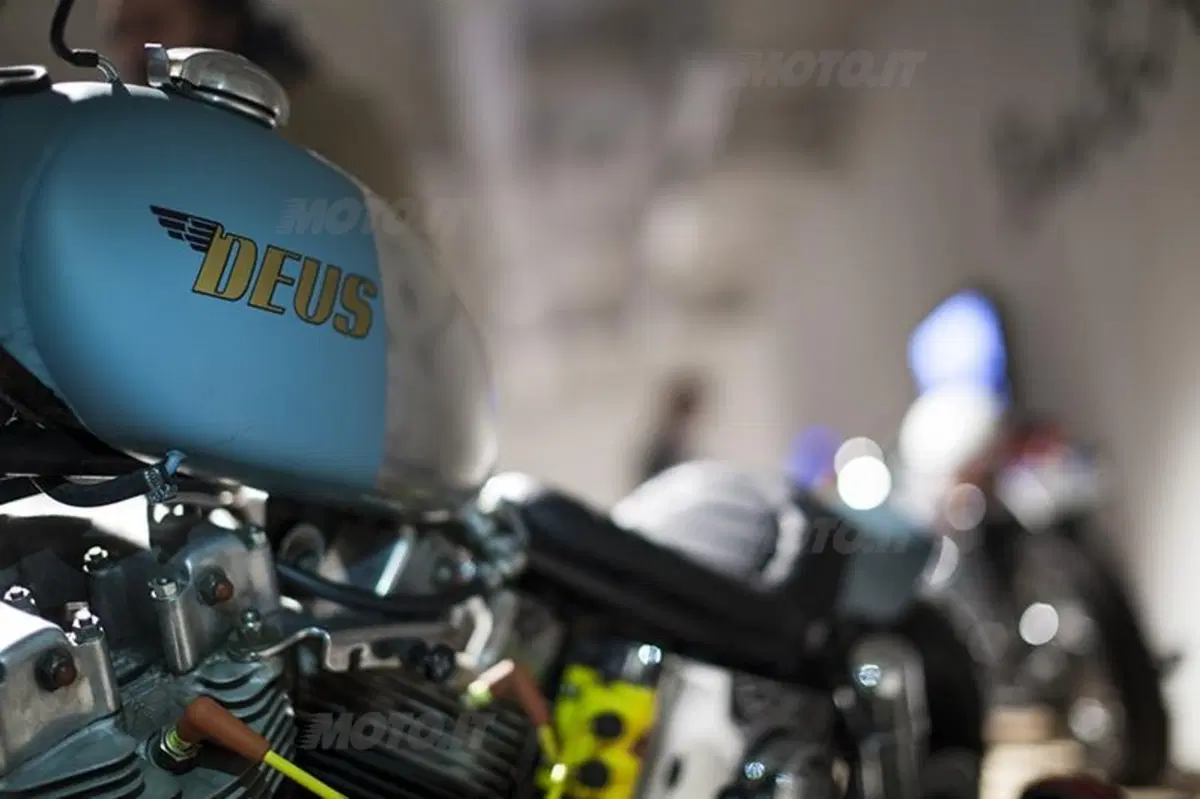 Esordio fuorisalone per Deus Ex Machina Italy (16)