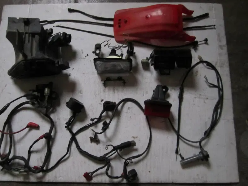 Honda XL 125 R (10)