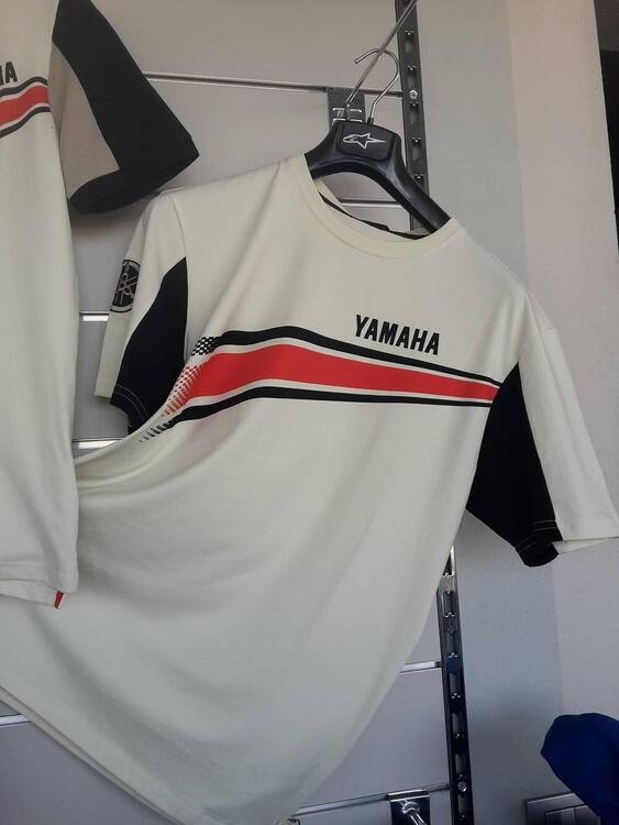 T-Shirt Yamaha Revs
