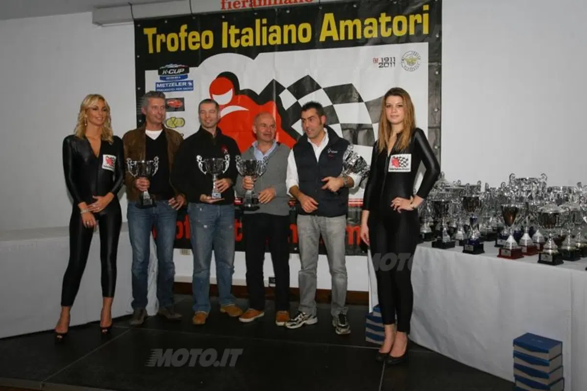 EICMA incorona i campioni di Trofeo Amatori e Michelin Power Cup  (7)