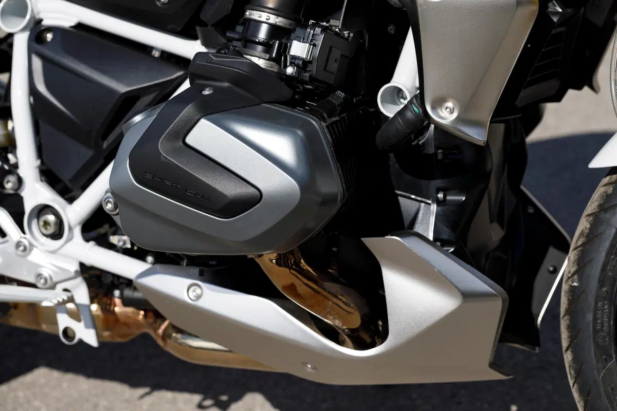 Bmw R 1250 R R 1250 R (2021 - 25) (24)