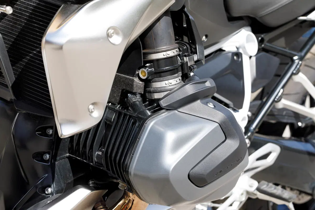 Bmw R 1250 R R 1250 R (2021 - 25) (25)